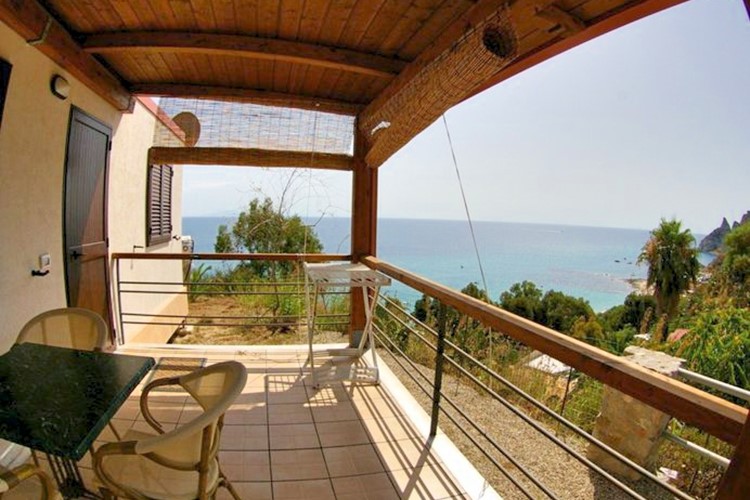 veranda s výhledem na moře (panoramatické apartmány)